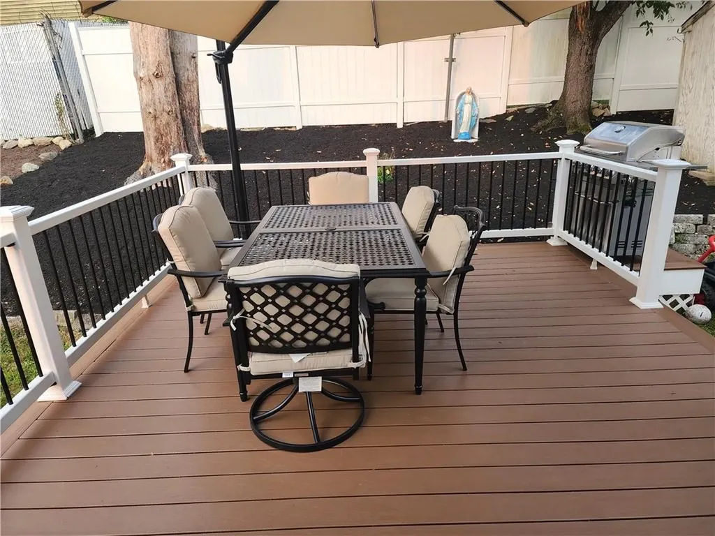 23 Tremont Street North Providence RI 02904