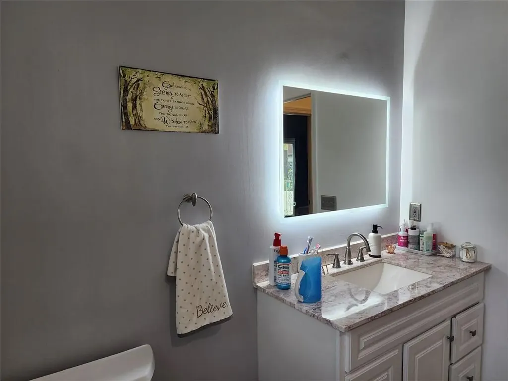 23 Tremont Street North Providence RI 02904