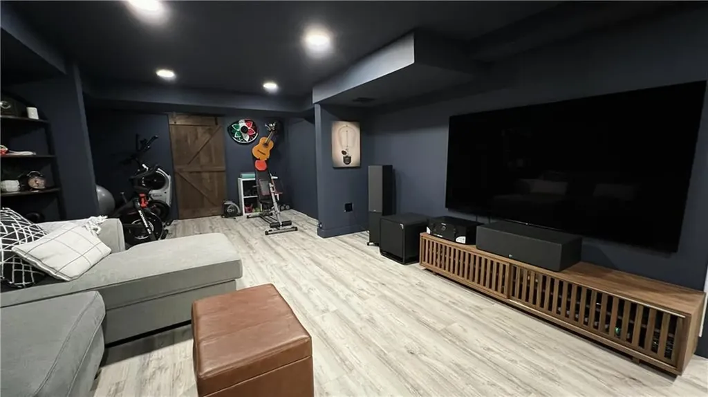 41 Follett Street East Providence RI 02914