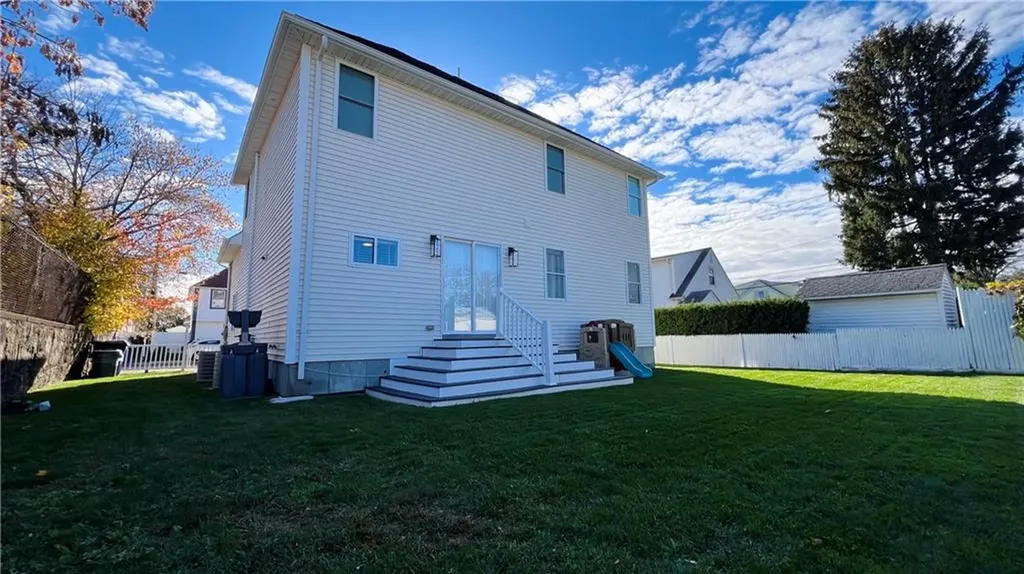 41 Follett Street East Providence RI 02914