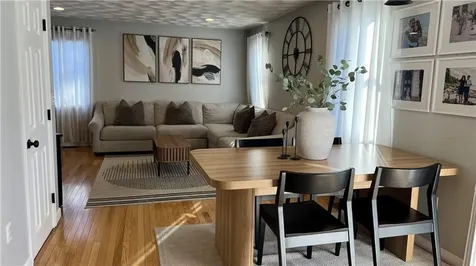 41 Follett Street East Providence RI 02914