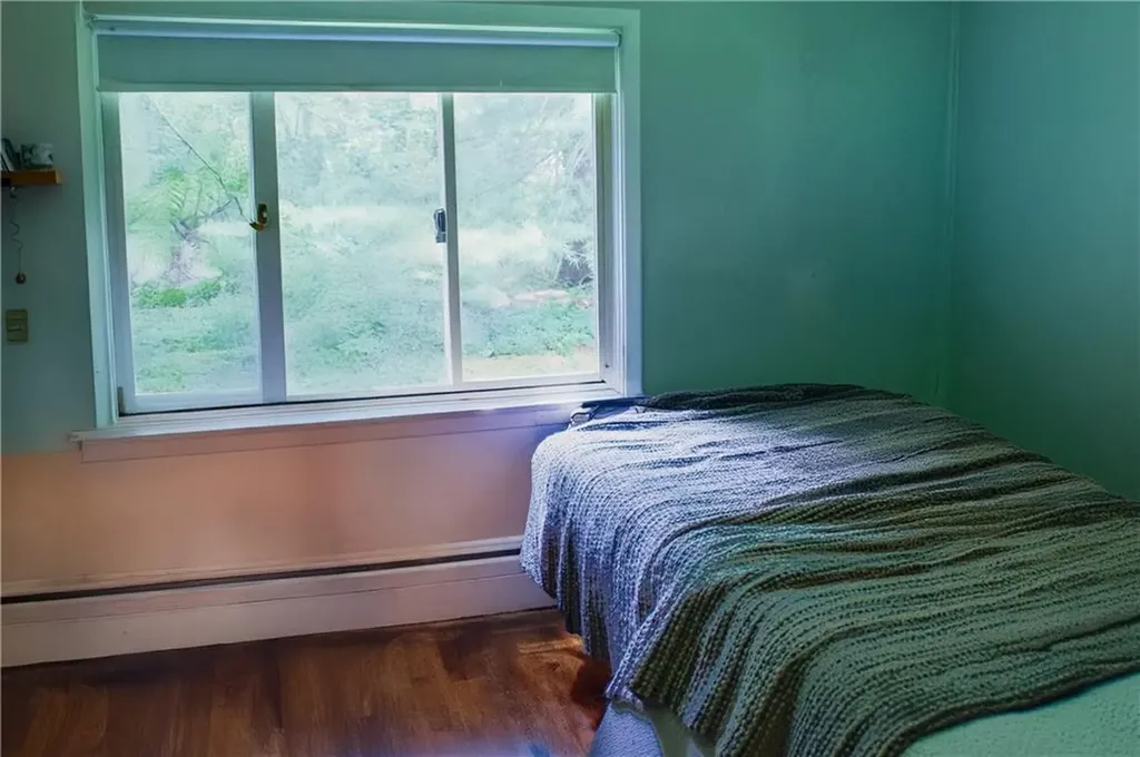 724 Greenville Avenue Johnston RI 02919