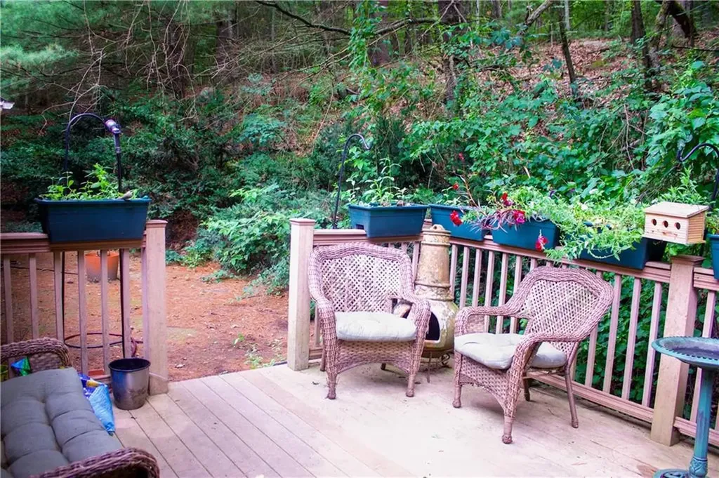 724 Greenville Avenue Johnston RI 02919