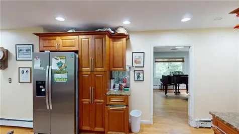 724 Greenville Avenue Johnston RI 02919