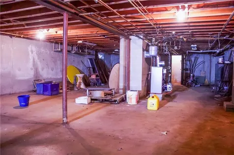 724 Greenville Avenue Johnston RI 02919