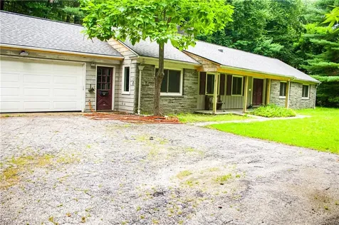 724 Greenville Avenue Johnston RI 02919