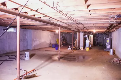 724 Greenville Avenue Johnston RI 02919