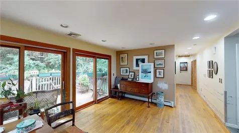 724 Greenville Avenue Johnston RI 02919