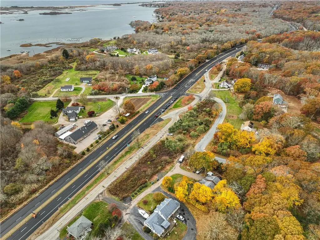 5717 Post Road Charlestown RI 02813