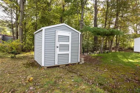 17 Park Lane Coventry RI 02816