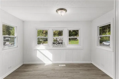 17 Park Lane Coventry RI 02816