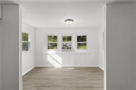 17 Park Lane Coventry RI 02816