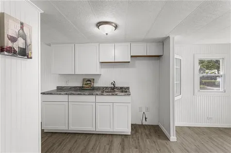 17 Park Lane Coventry RI 02816