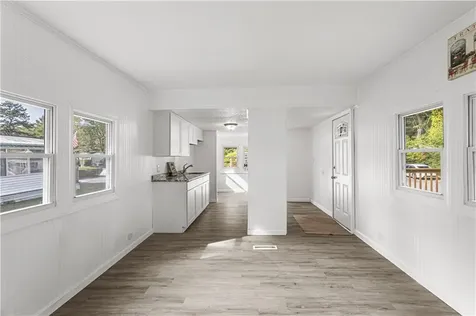 17 Park Lane Coventry RI 02816