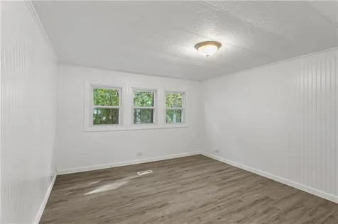 17 Park Lane Coventry RI 02816