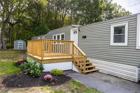 17 Park Lane Coventry RI 02816