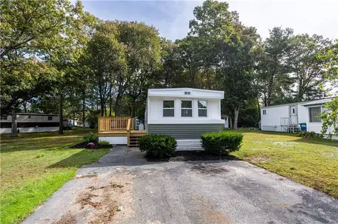 17 Park Lane Coventry RI 02816