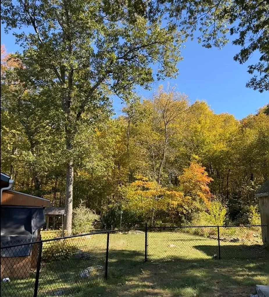 715 Black Hut Road Burrillville RI 02826