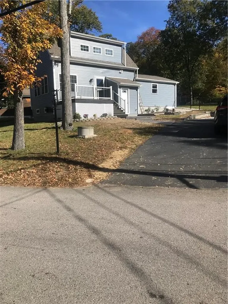 715 Black Hut Road Burrillville RI 02826