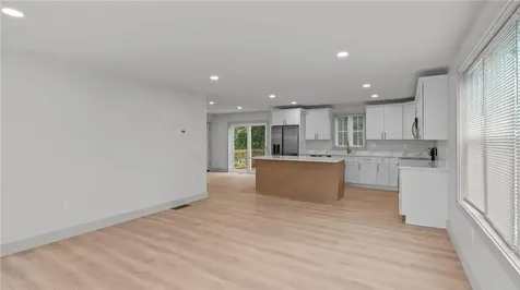 37 Hurdis Street North Providence RI 02904