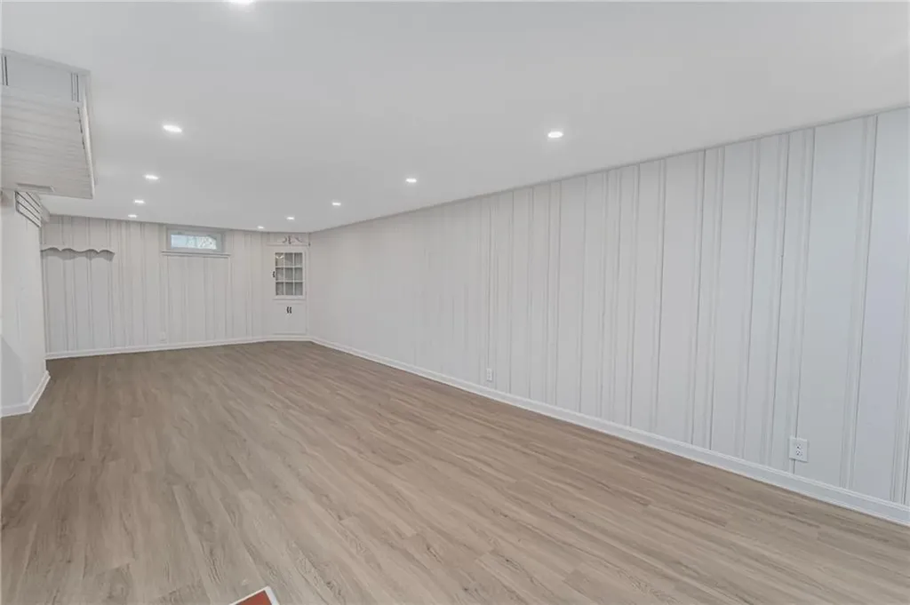 12 Bayou Drive Smithfield RI 02828