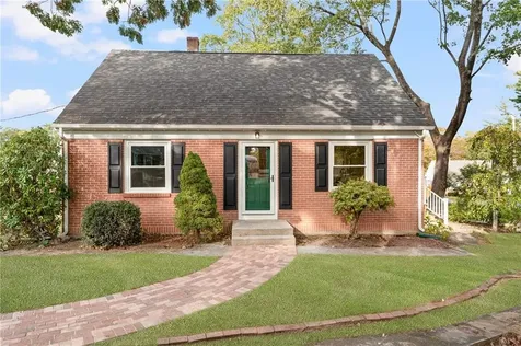 12 Bayou Drive Smithfield RI 02828