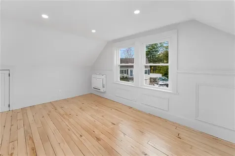 12 Bayou Drive Smithfield RI 02828