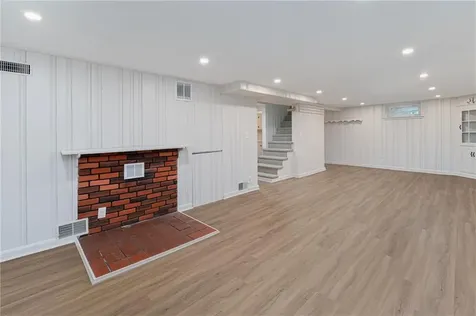 12 Bayou Drive Smithfield RI 02828