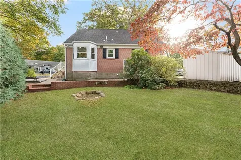 12 Bayou Drive Smithfield RI 02828