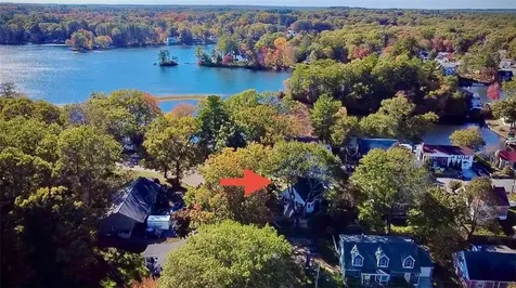 12 Bayou Drive Smithfield RI 02828