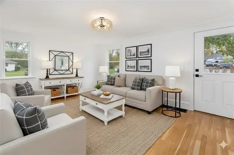 12 Bayou Drive Smithfield RI 02828