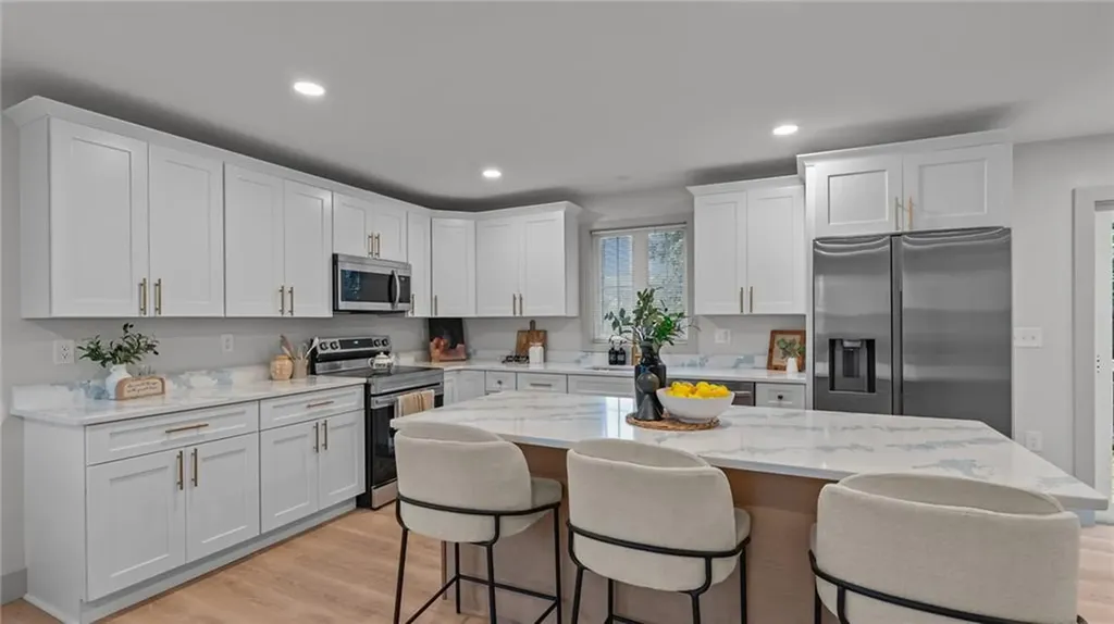 37 Hurdis Street North Providence RI 02904