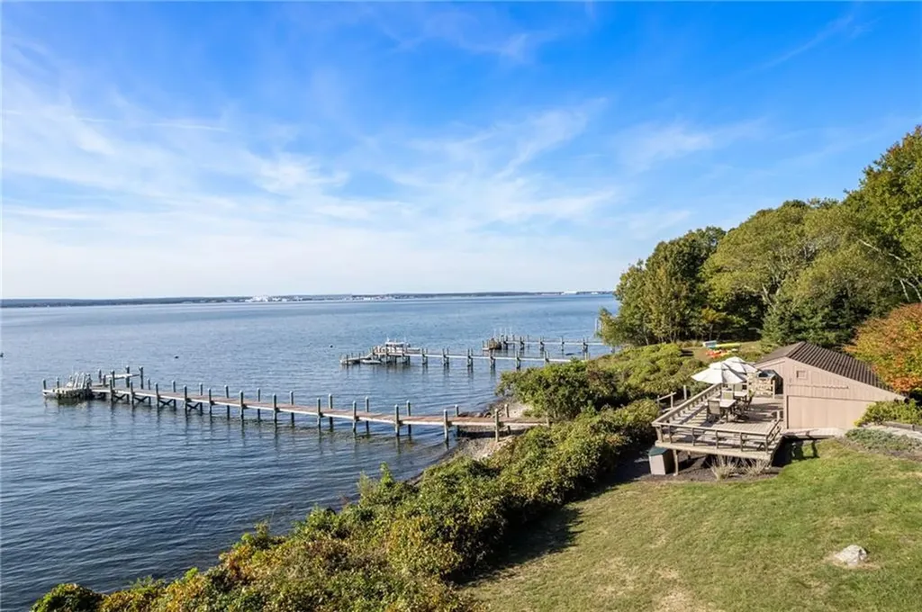 1191 North Main Road Jamestown RI 02835