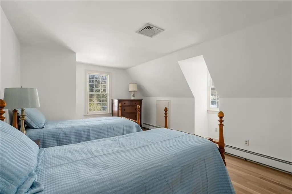 1191 North Main Road Jamestown RI 02835