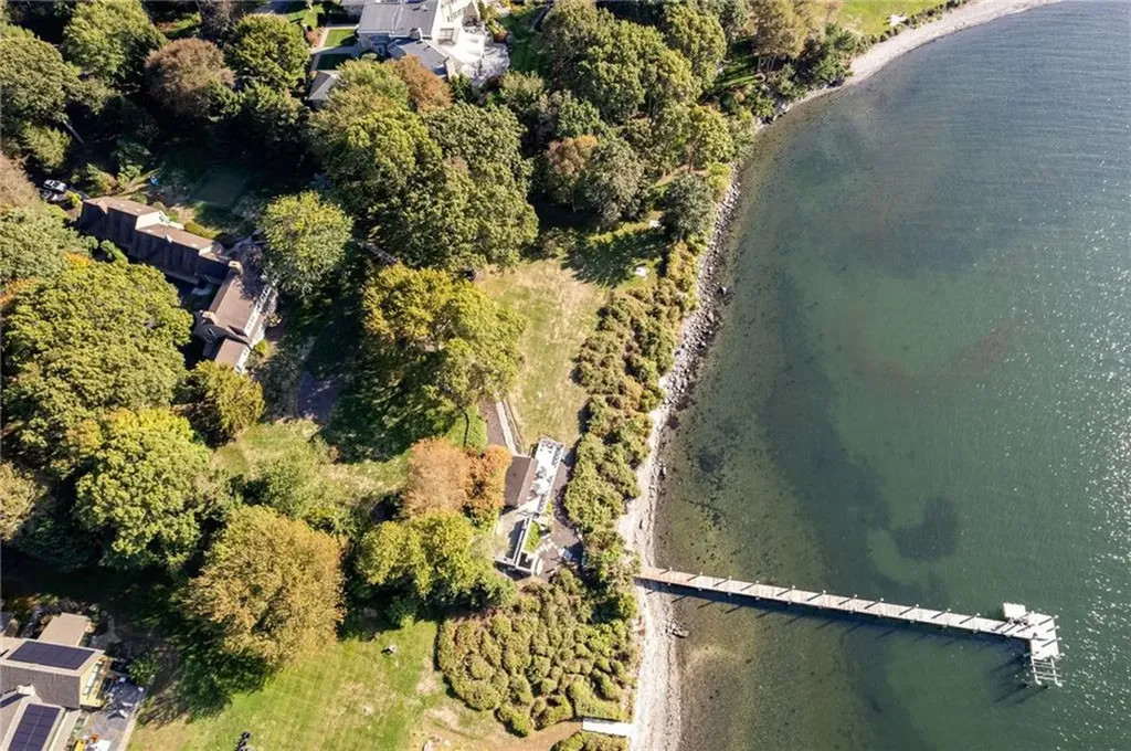 1191 North Main Road Jamestown RI 02835