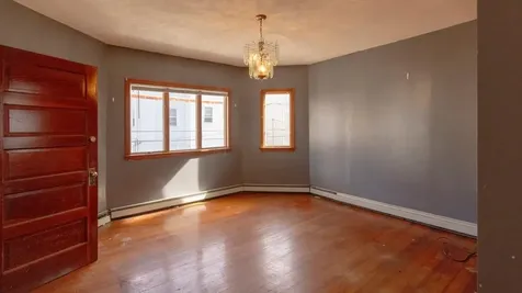 487 Ridge Street Fall River MA 02724