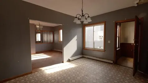 487 Ridge Street Fall River MA 02724