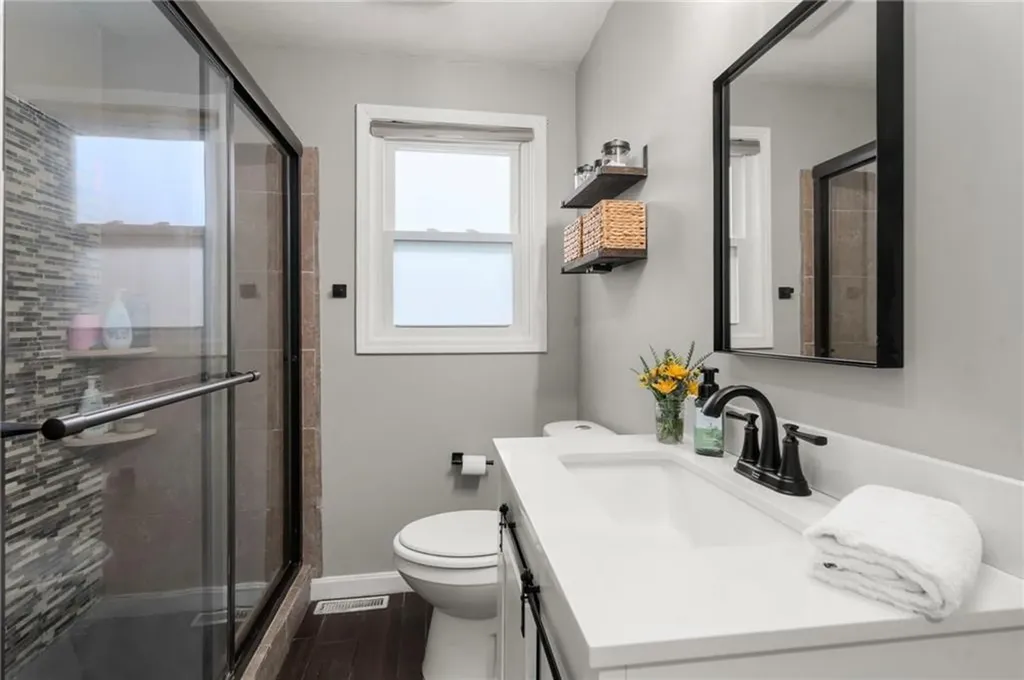 140 Concord Avenue Cranston RI 02910