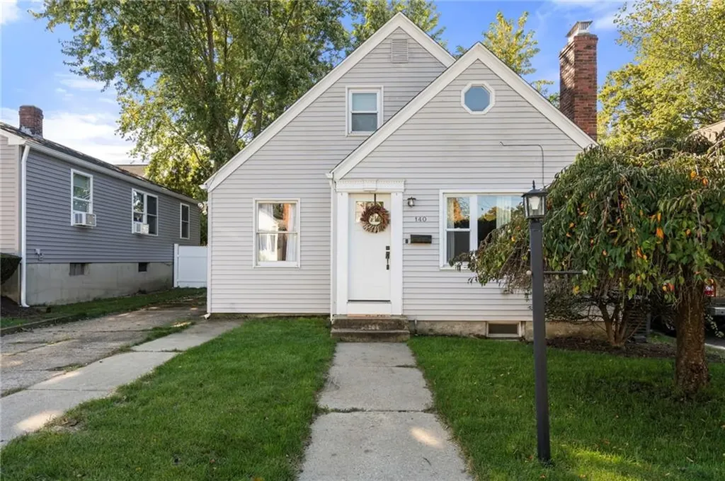 140 Concord Avenue Cranston RI 02910