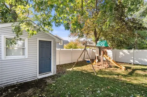 140 Concord Avenue Cranston RI 02910