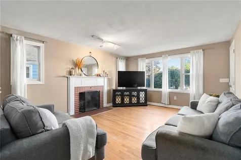 140 Concord Avenue Cranston RI 02910