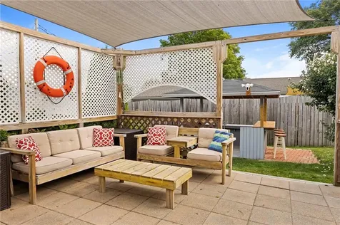 67 Linden Street Middletown RI 02842