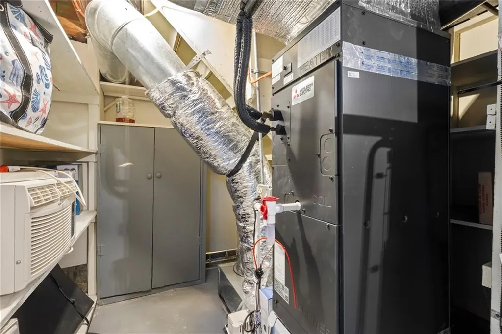 59 Merritt Road East Providence RI 02915