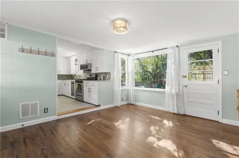 59 Merritt Road East Providence RI 02915