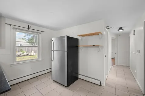 185 Brentwood Avenue Warwick RI 02886