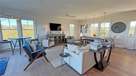 1508 Dorry's Cove Road Block Island RI 02807