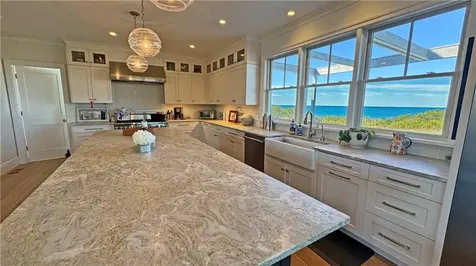 1508 Dorry's Cove Road Block Island RI 02807