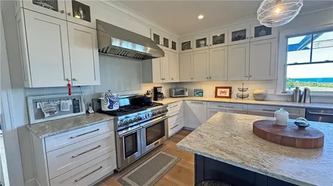 1508 Dorry's Cove Road Block Island RI 02807