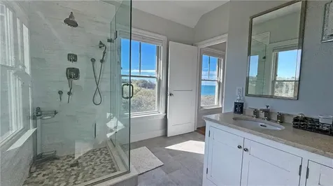 1508 Dorry's Cove Road Block Island RI 02807