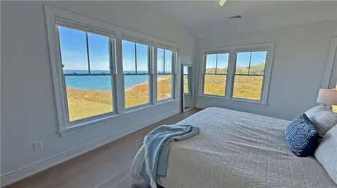 1508 Dorry's Cove Road Block Island RI 02807